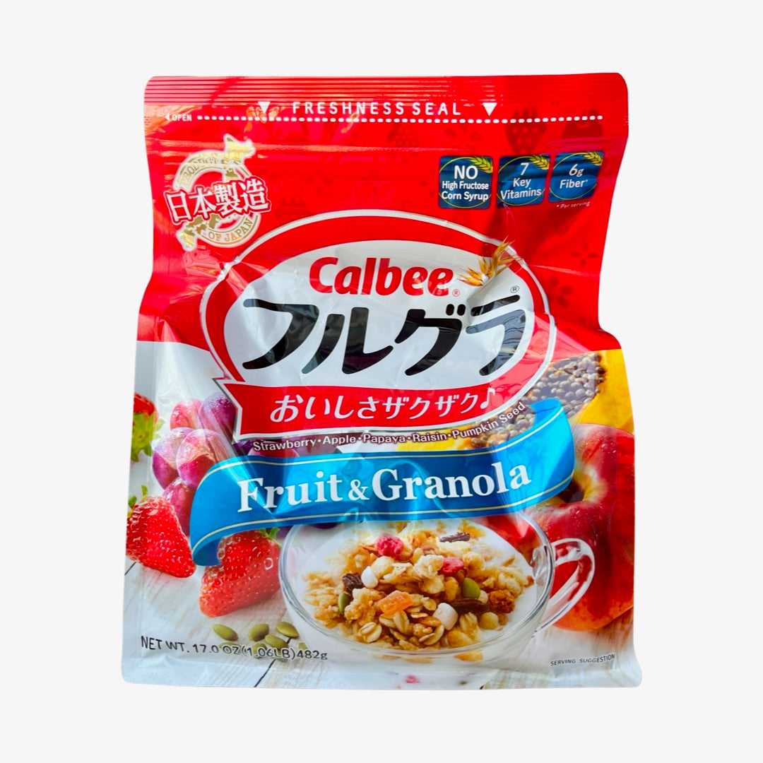 Calbee fruit & gronola